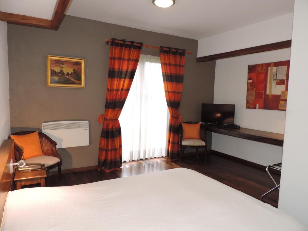 Hotel 'T Fornuis Ternat Phòng bức ảnh